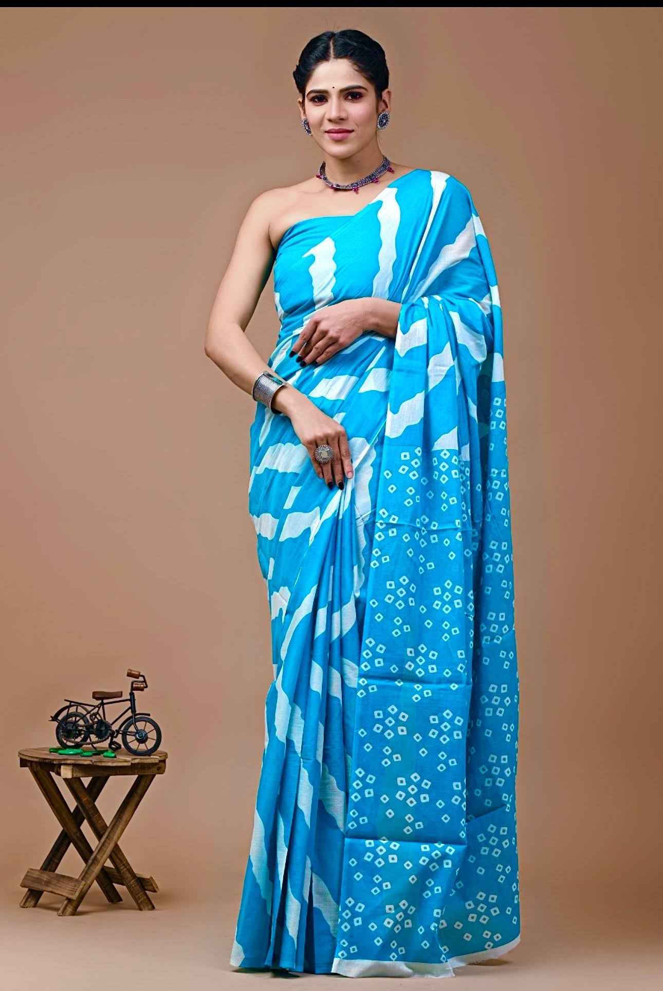 Neel Tara Pure Mulmul Cotton Saree